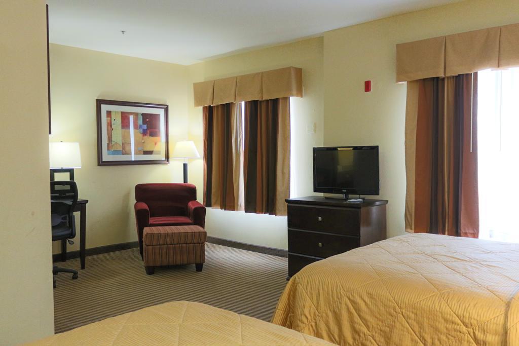 Frontier Hotel Houston Rum bild